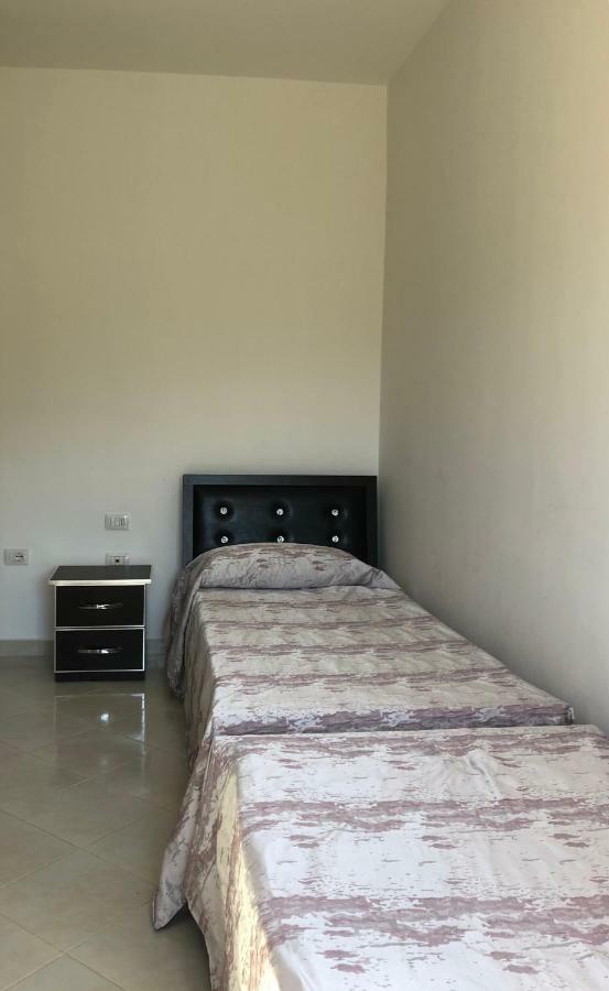Rainbow Holiday Apartments Vlorë Buitenkant foto