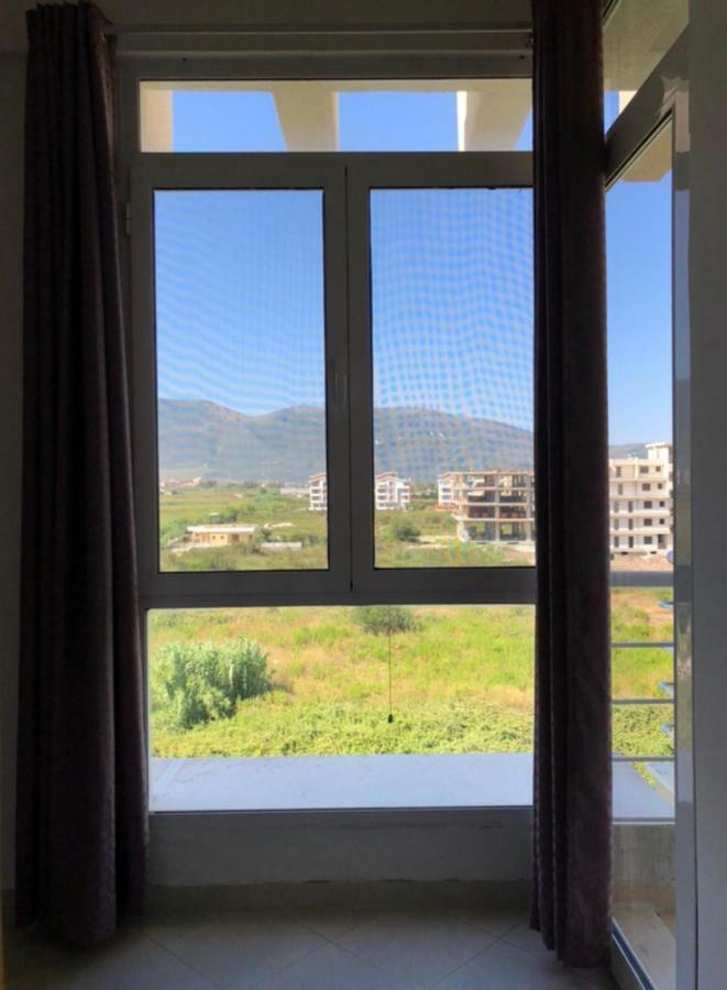 Rainbow Holiday Apartments Vlorë Buitenkant foto