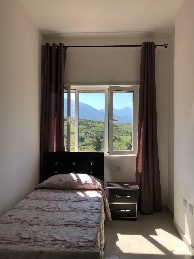Rainbow Holiday Apartments Vlorë Buitenkant foto